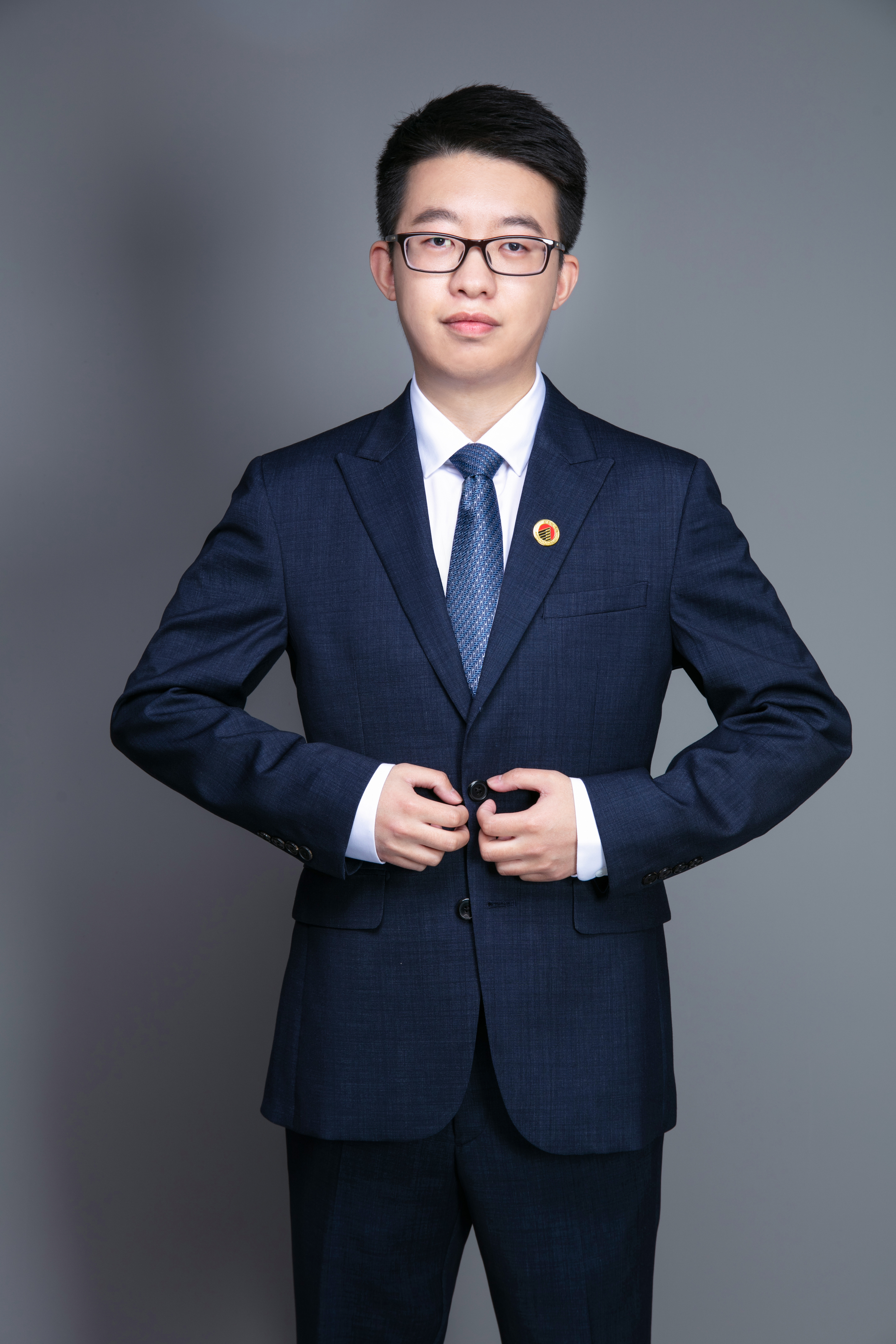 张华捷